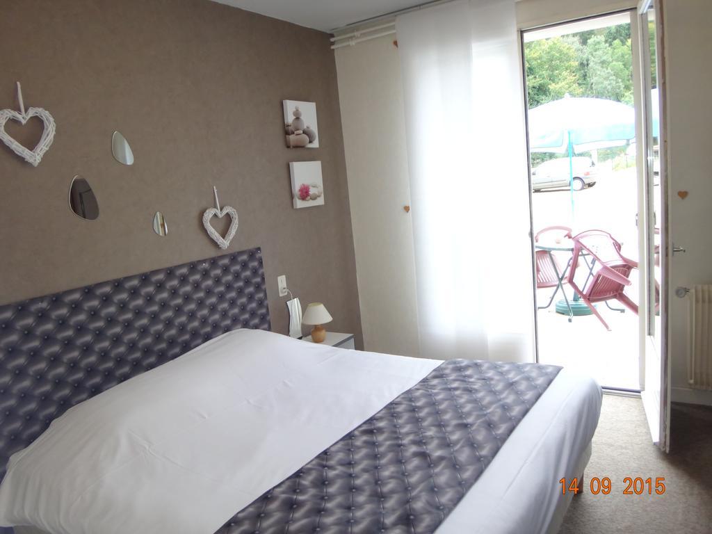 Hotel Bon Accueil Oyonnax Cameră foto